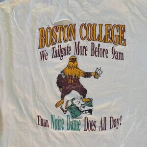 Vintage Boston College Vs Notre Dame The Holy War Tshirt Size XL 1992 Distressed